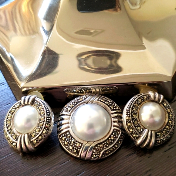 Vintage Jewelry - VTG Sterling Marcasite Brooch/ Earrings set w. faux pearl center